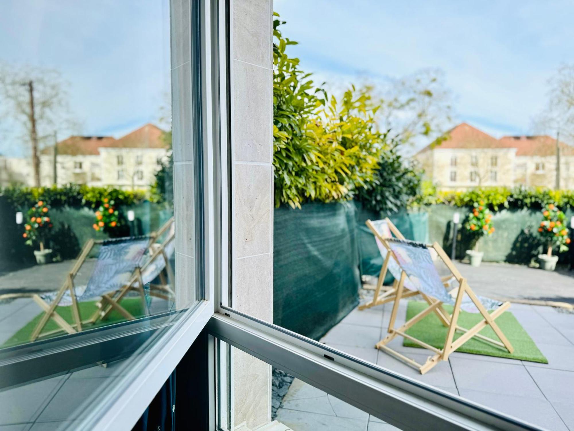 Apartamento Le Nid Du Parc Dijon Exterior foto